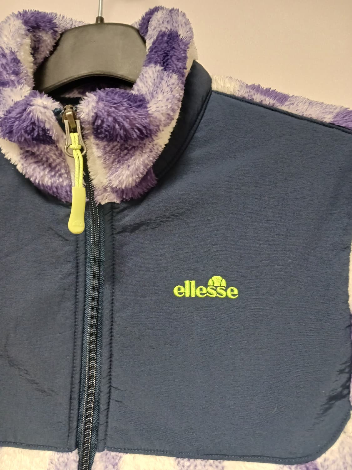 엘레쎄 플리스자켓 상품이미지2