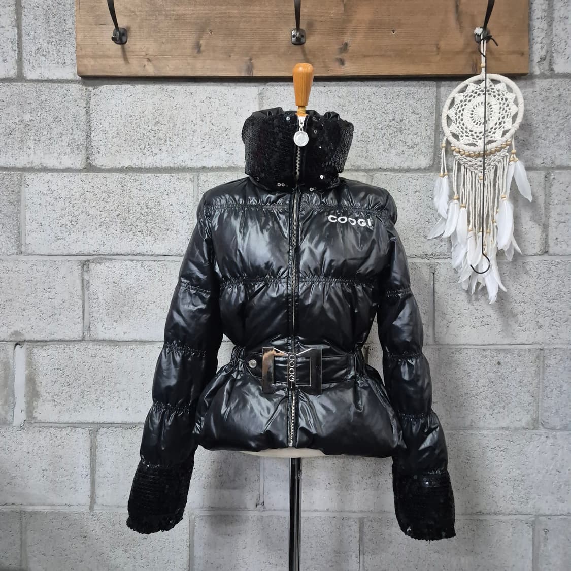쿠지 여성벨티드 숏패딩(시퀸카라) 희귀레어템 상품이미지1