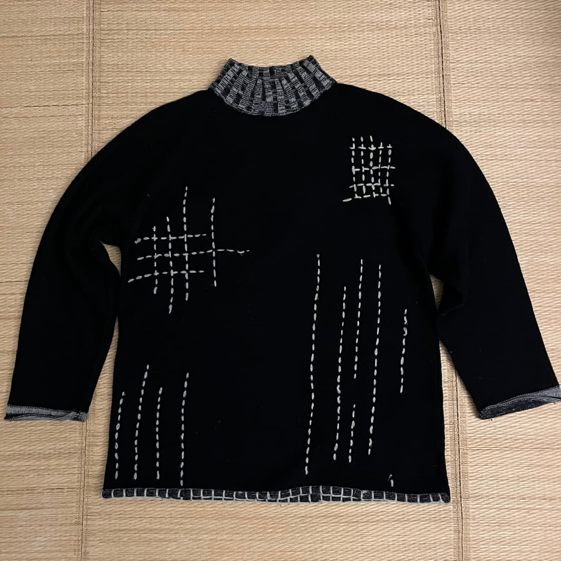 빈티지샵 낙원 자수 니트 상품이미지3