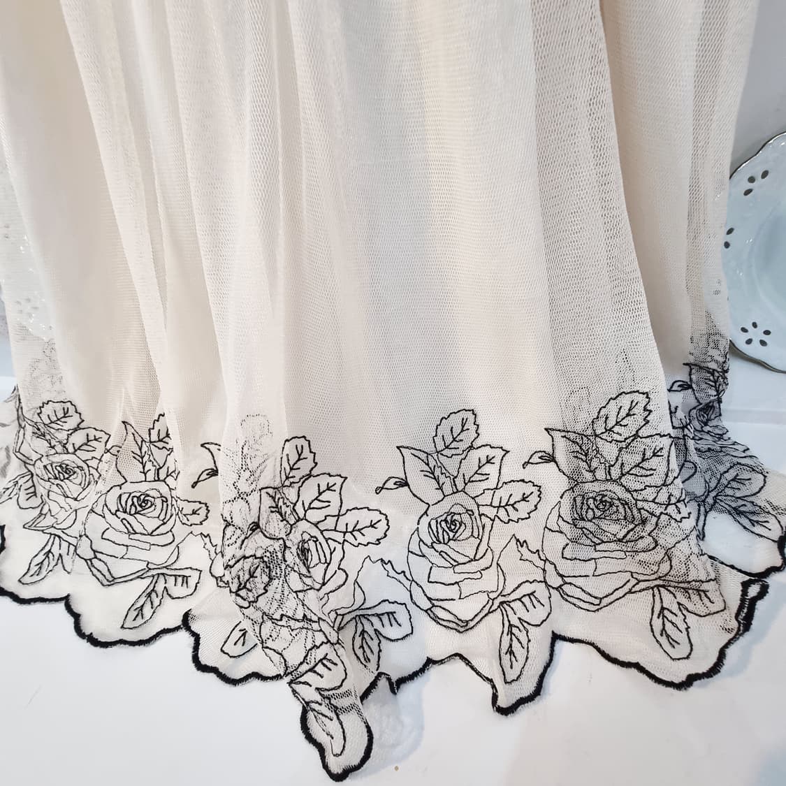 axes femme 로즈자수 쉬폰미니원피스 상품이미지6