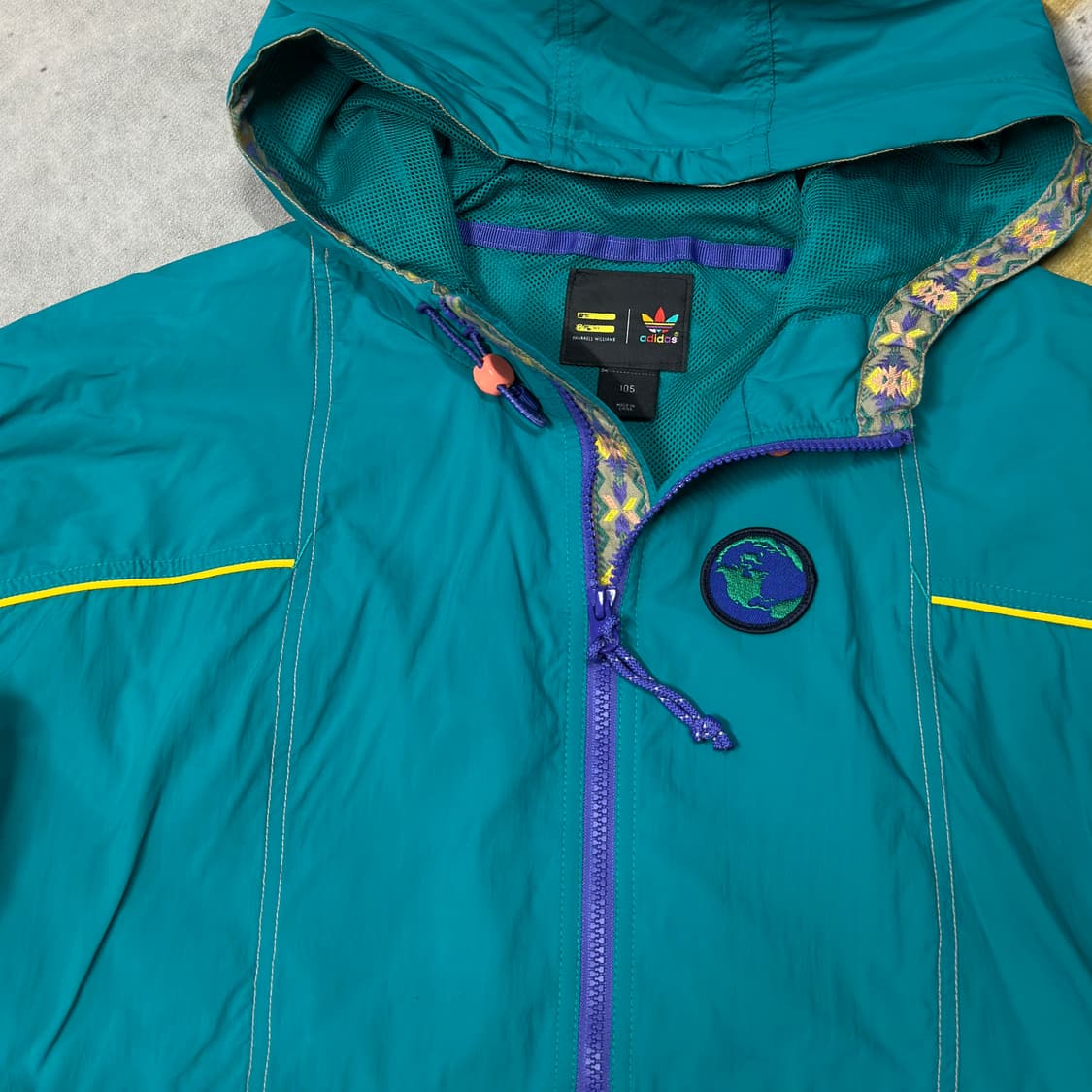 아디다스 퍼렐윌리엄스 윈드브레이커 아노락 XL 상품이미지2