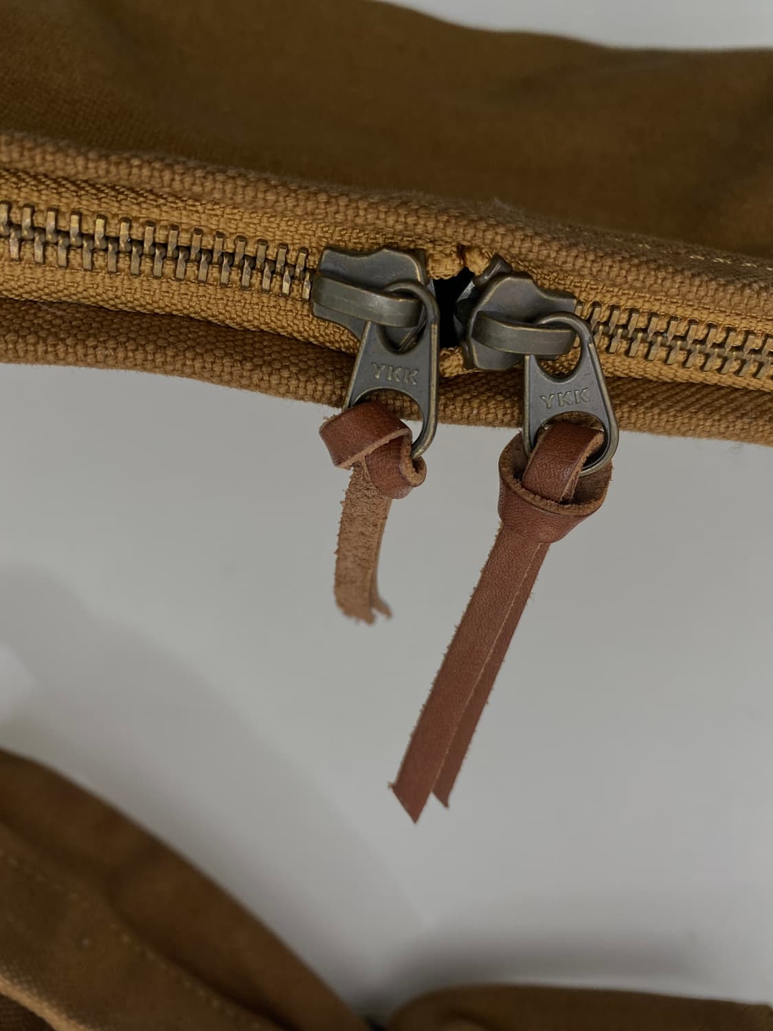 캐피탈 숄더백 크로스백 스너프킨백 호보백 브라운 상품이미지2