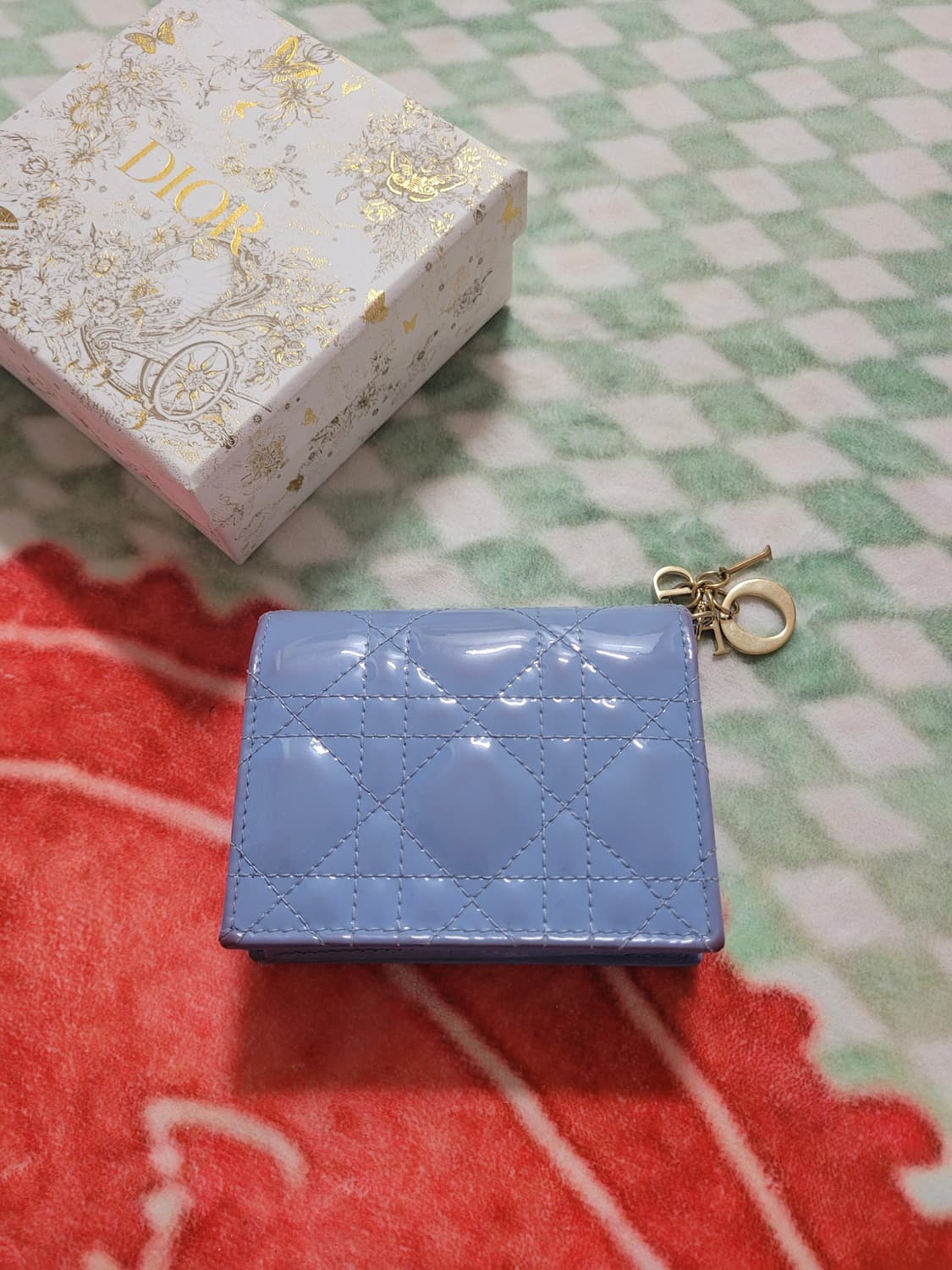 무료배송) 레이디 디올 반지갑 블루 상품이미지1