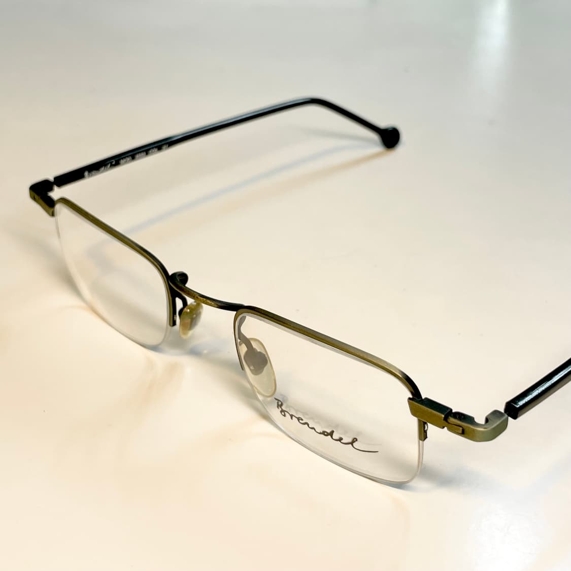 Brendel 독일의 하우스 브랜드 브랜델 사의 빈티지 반무테 안경 상품이미지1