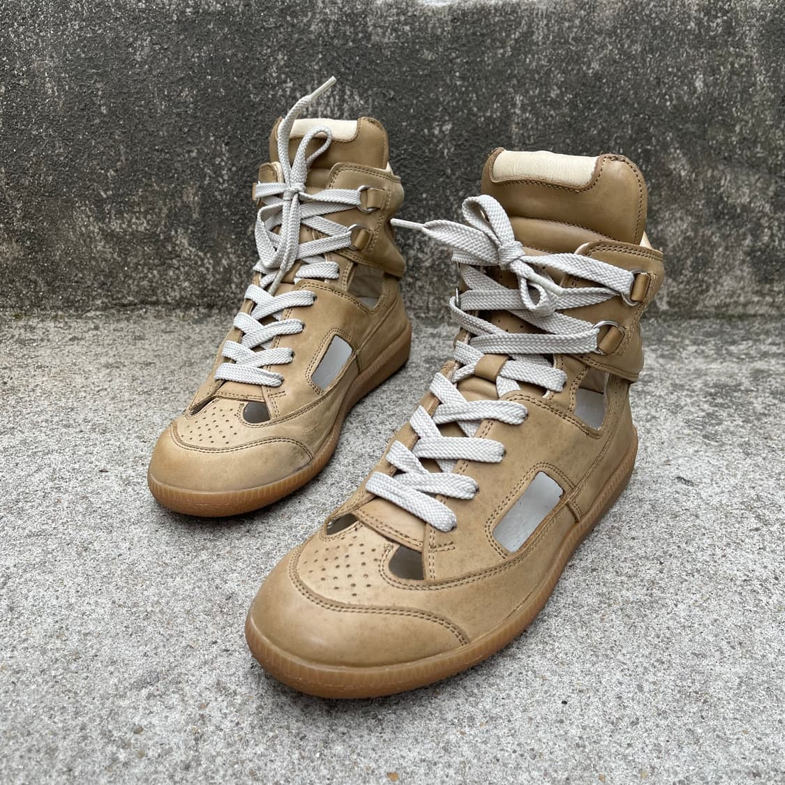 [36] Maison Margiela VTG Cut Out 스니커즈 상품이미지1