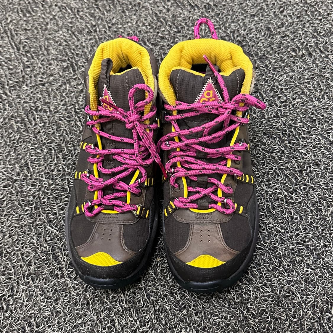 NIKE ACG 나이키 여성 등산화 고어택스 트레킹화 235 상품이미지2