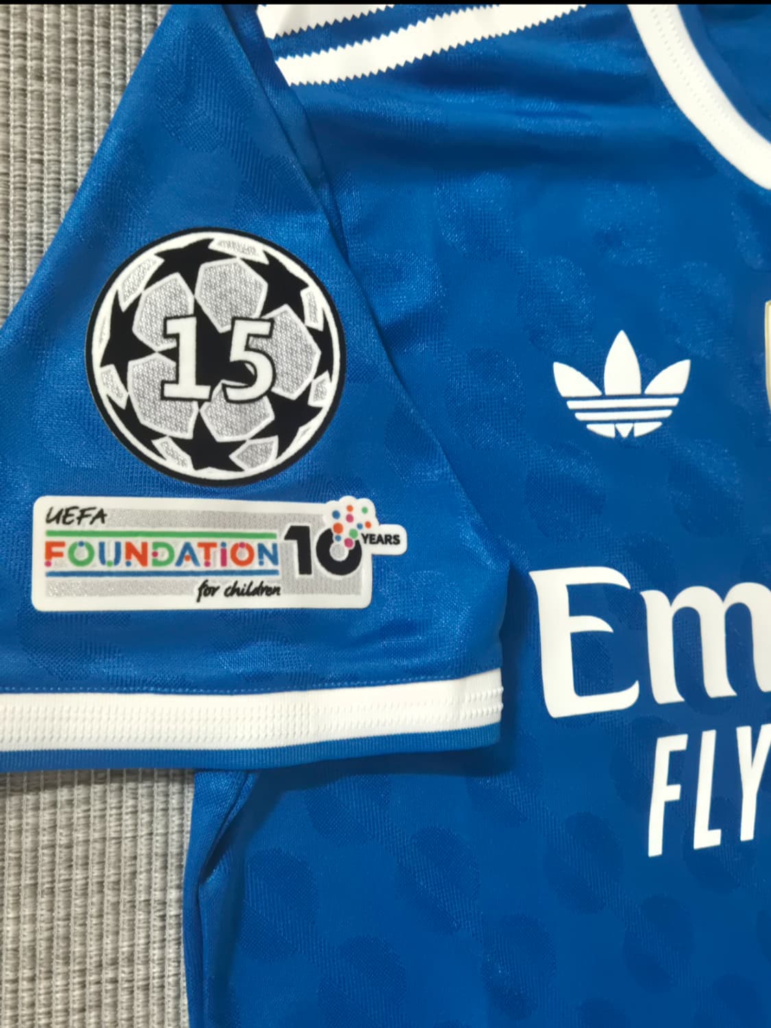 25-26 레알마드리드 써드 음바페 반팔 유니폼 L 상품이미지5