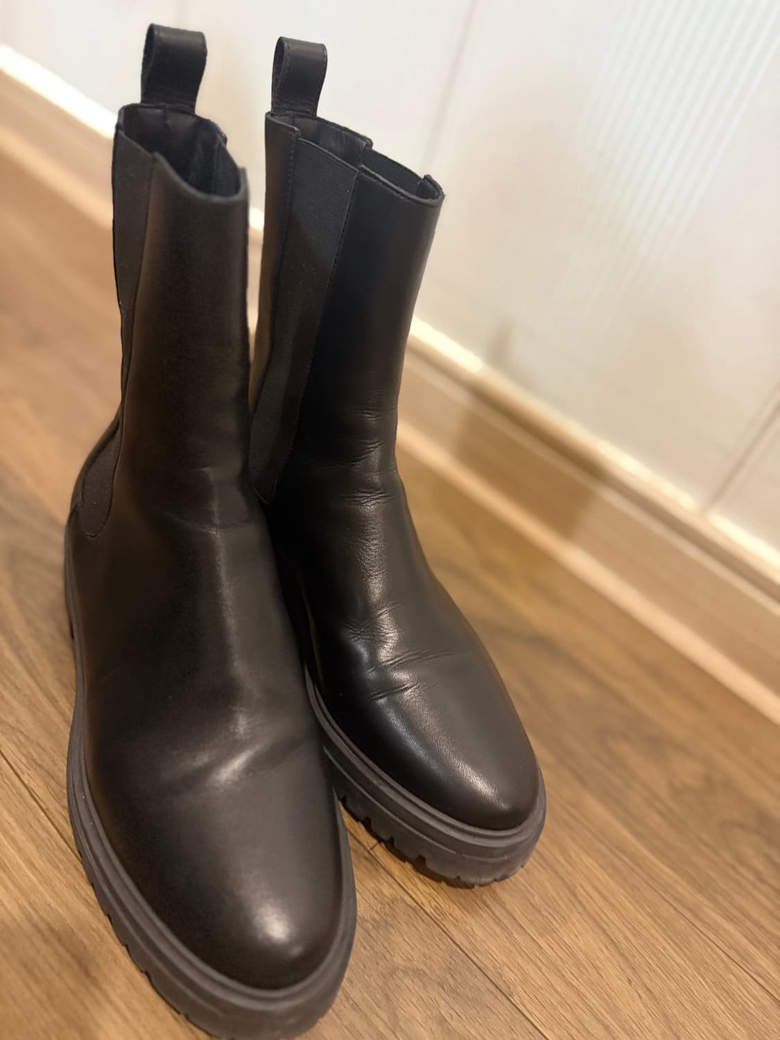 Ba&sh 블랙 소가죽 첼시부츠 상품이미지4