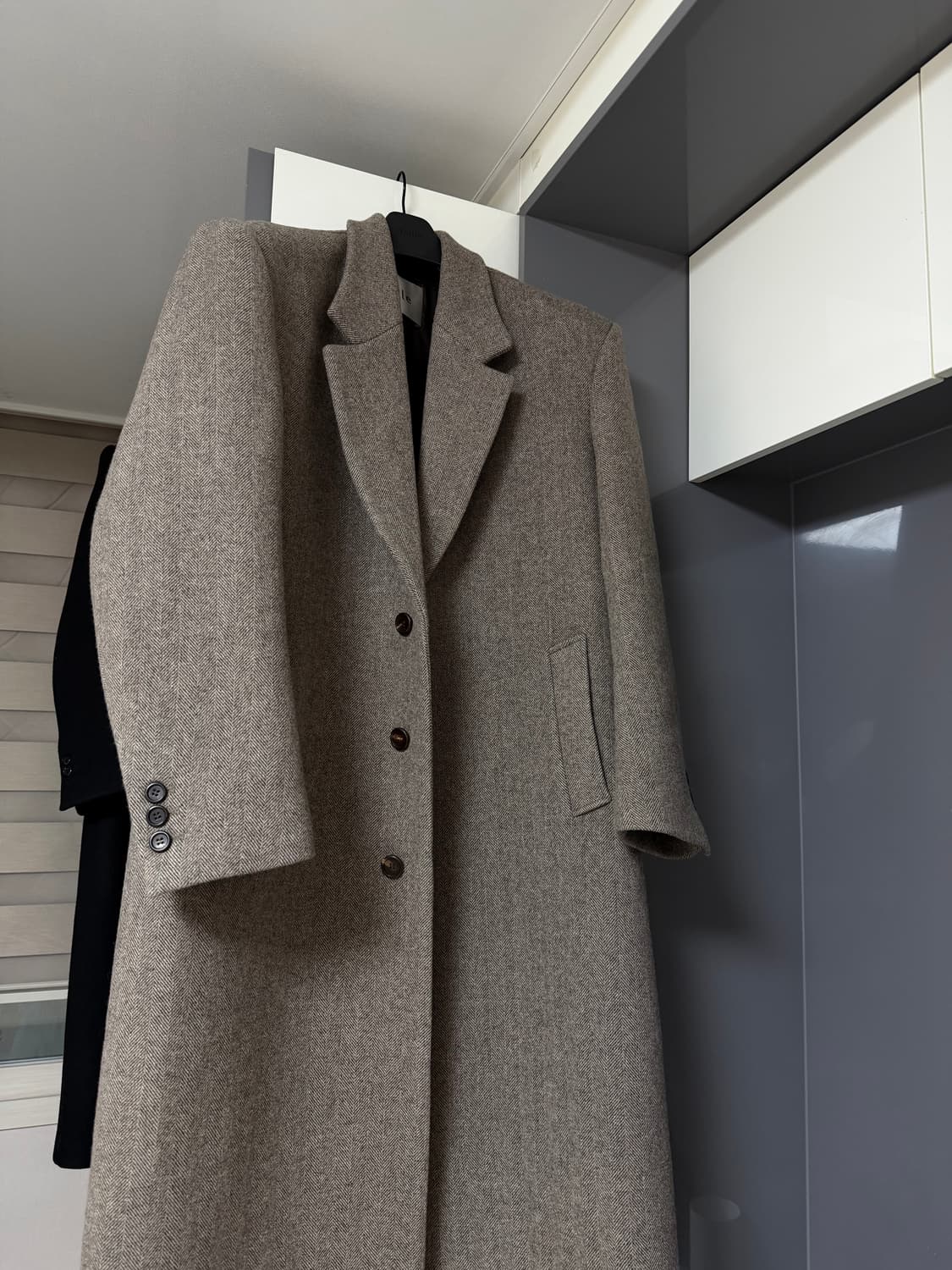 타일레25FW 싱글 브레스티드 오버코트 상품이미지1