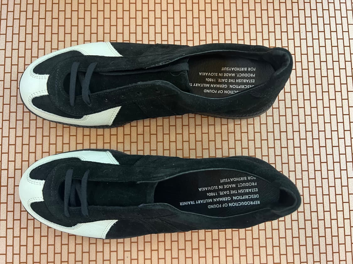 Reproduction of Found 스니커즈 상품이미지4