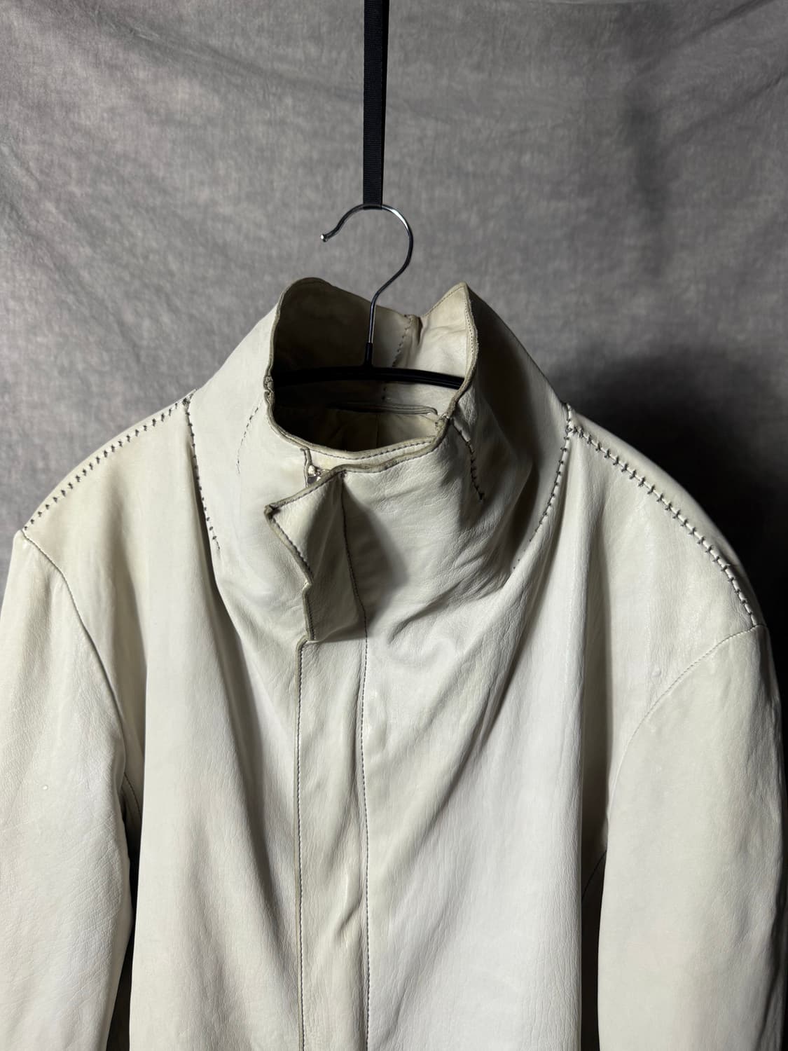 incarnation Hand-Sewn High Neck Leather 상품이미지5
