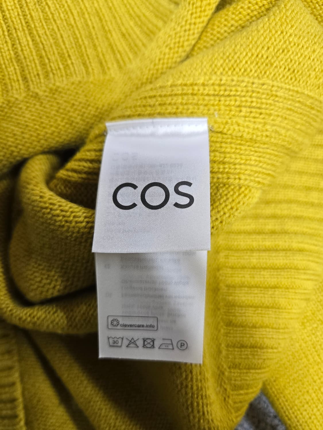 COS 코스 스프레드 칼라 스웨터M 상품이미지6