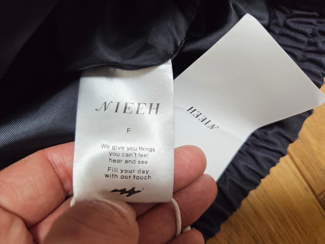 니히xCory Feder(NIEEH) 돌먼 점퍼 프리사이즈 새상품 상품이미지9