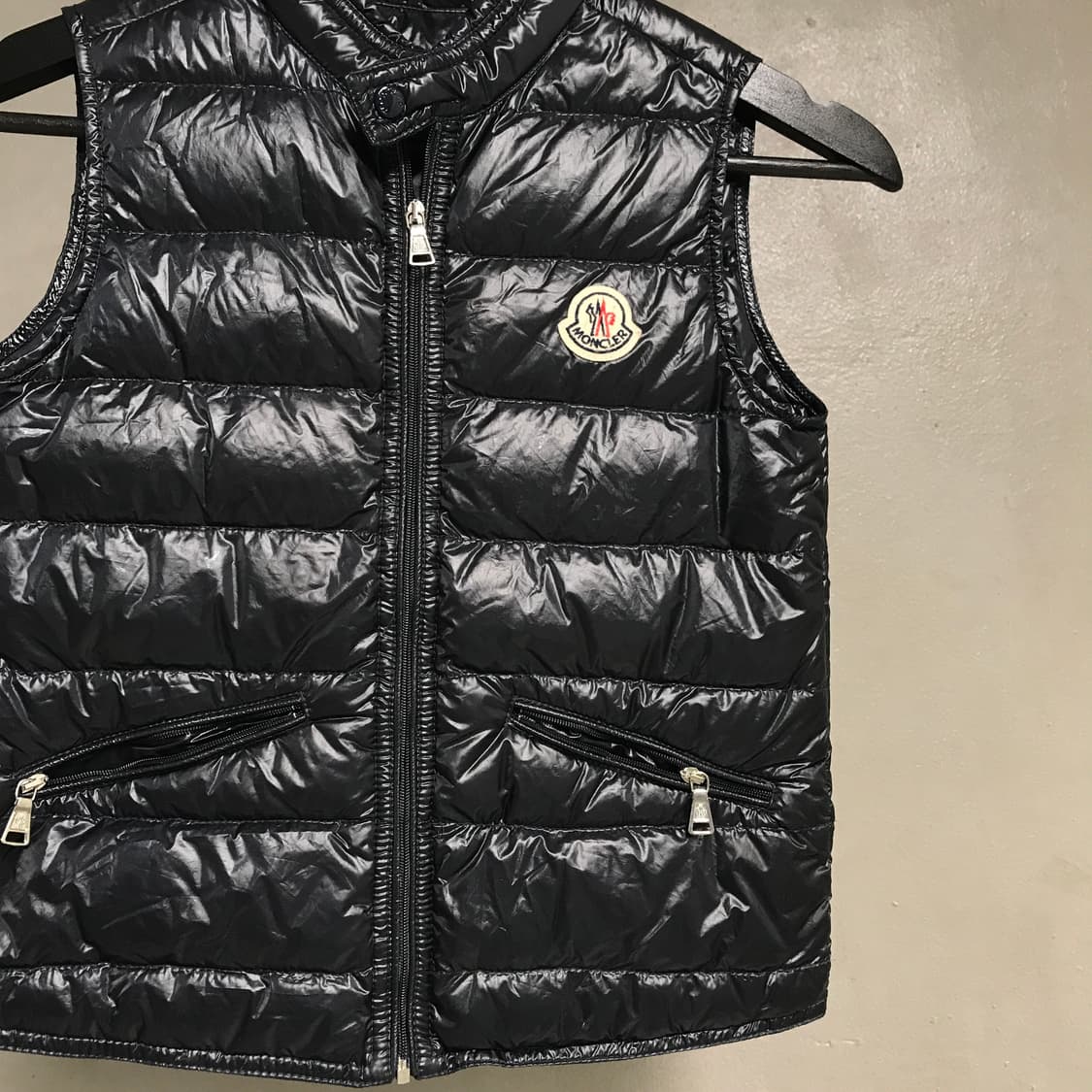 몽클레어 패딩 조끼 블랙 8(W) 상품이미지2