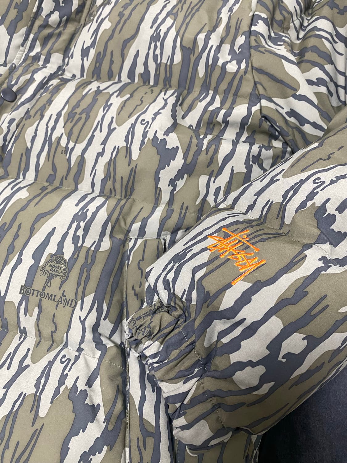 stussy 카모 다운 패딩 자켓 상품이미지3