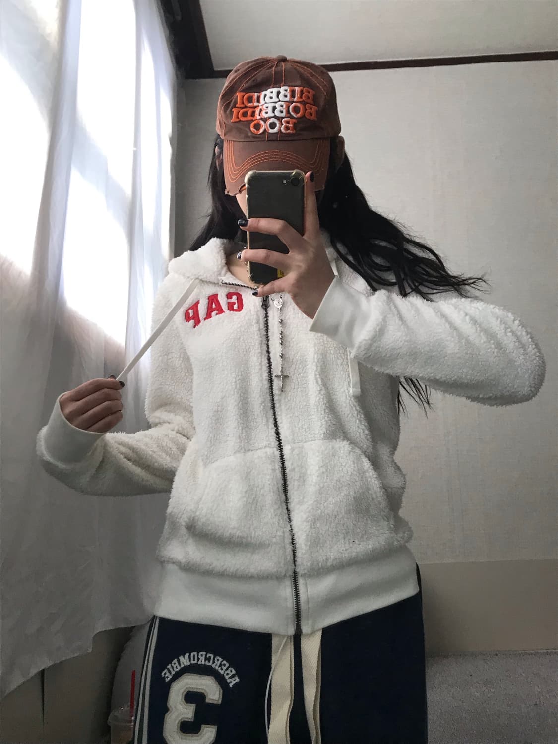 갭 화이트 후리스 후드집업 상품이미지3