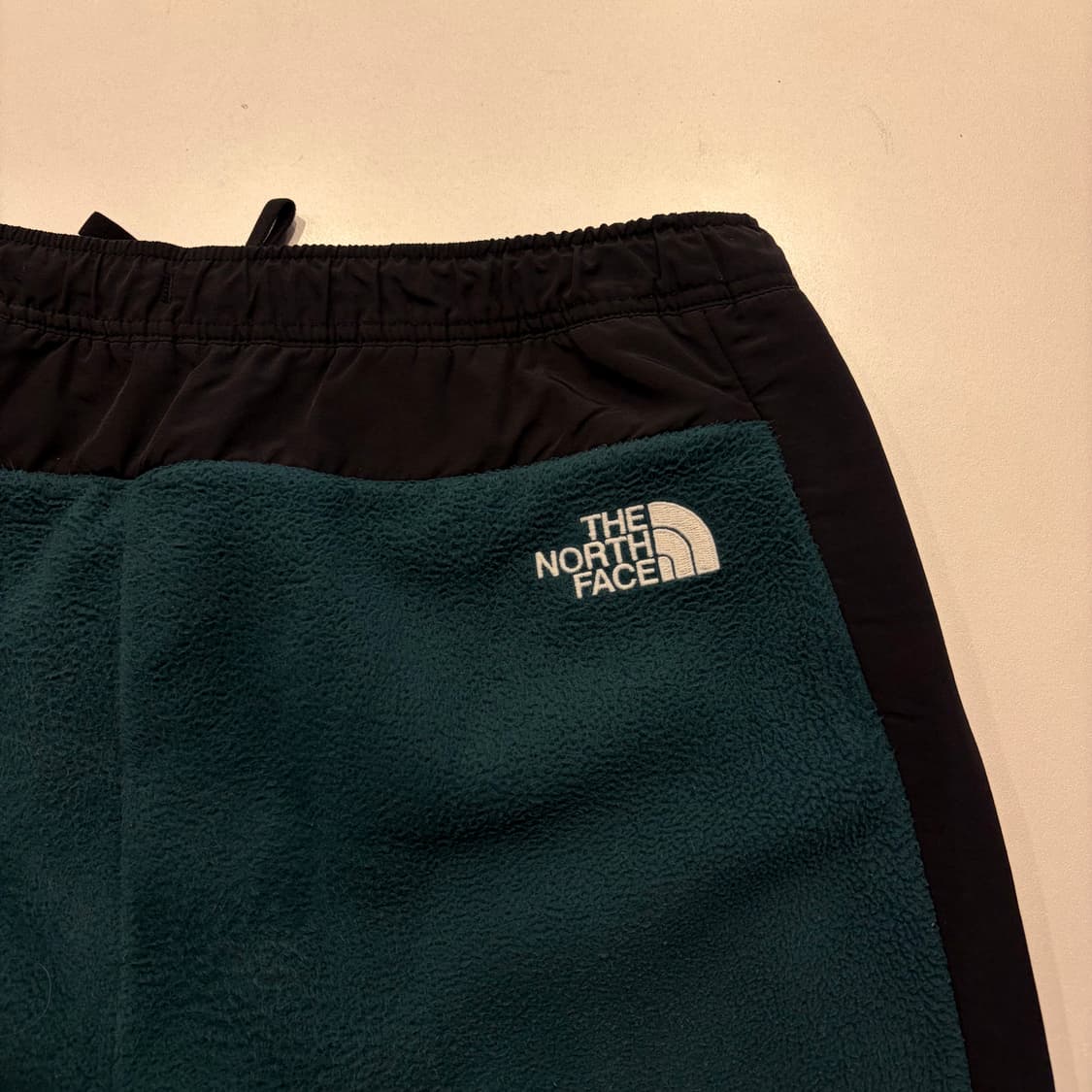 [90] 노스페이스 화이트라벨 마데라 플리스 팬츠 그린 C513 상품이미지4