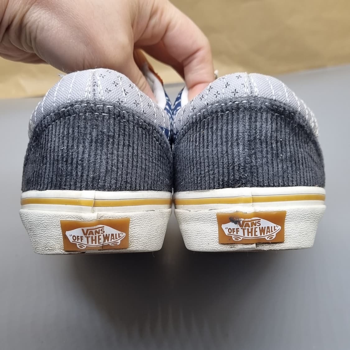 반스 퀼티드 반다나 여성스니커즈240  상품이미지4