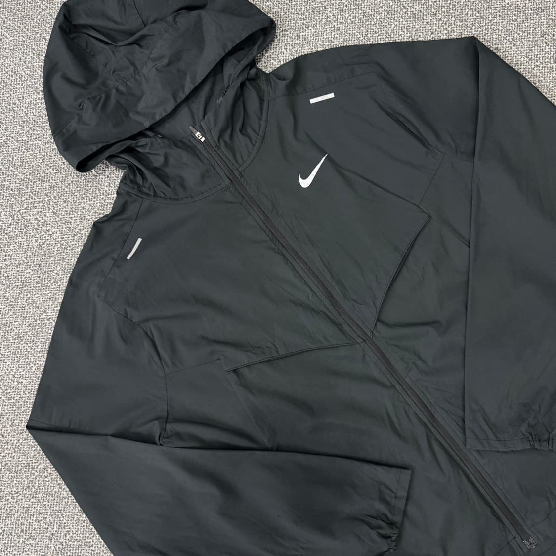 나이키 런닝 원드브레이커 상품이미지2