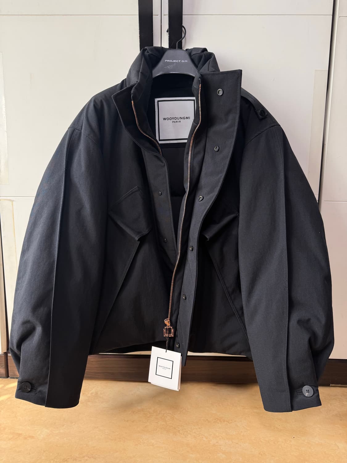 우영미 22fw 코듀라 숏패딩 블랙 48 매장판 말도안되는가격  상품이미지3