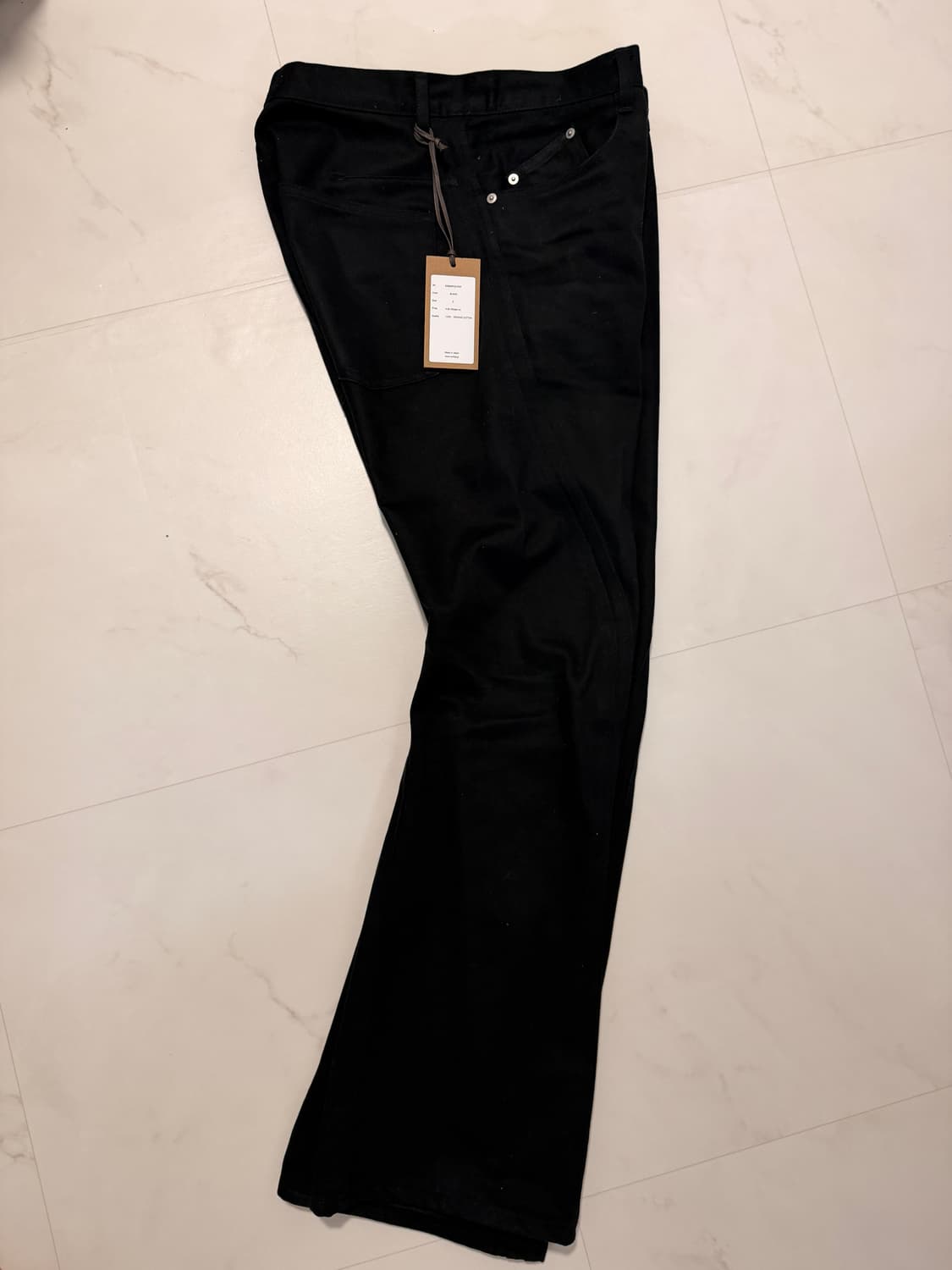 네버포겟 3D 트위스트 플레어진 블랙 2 상품이미지1