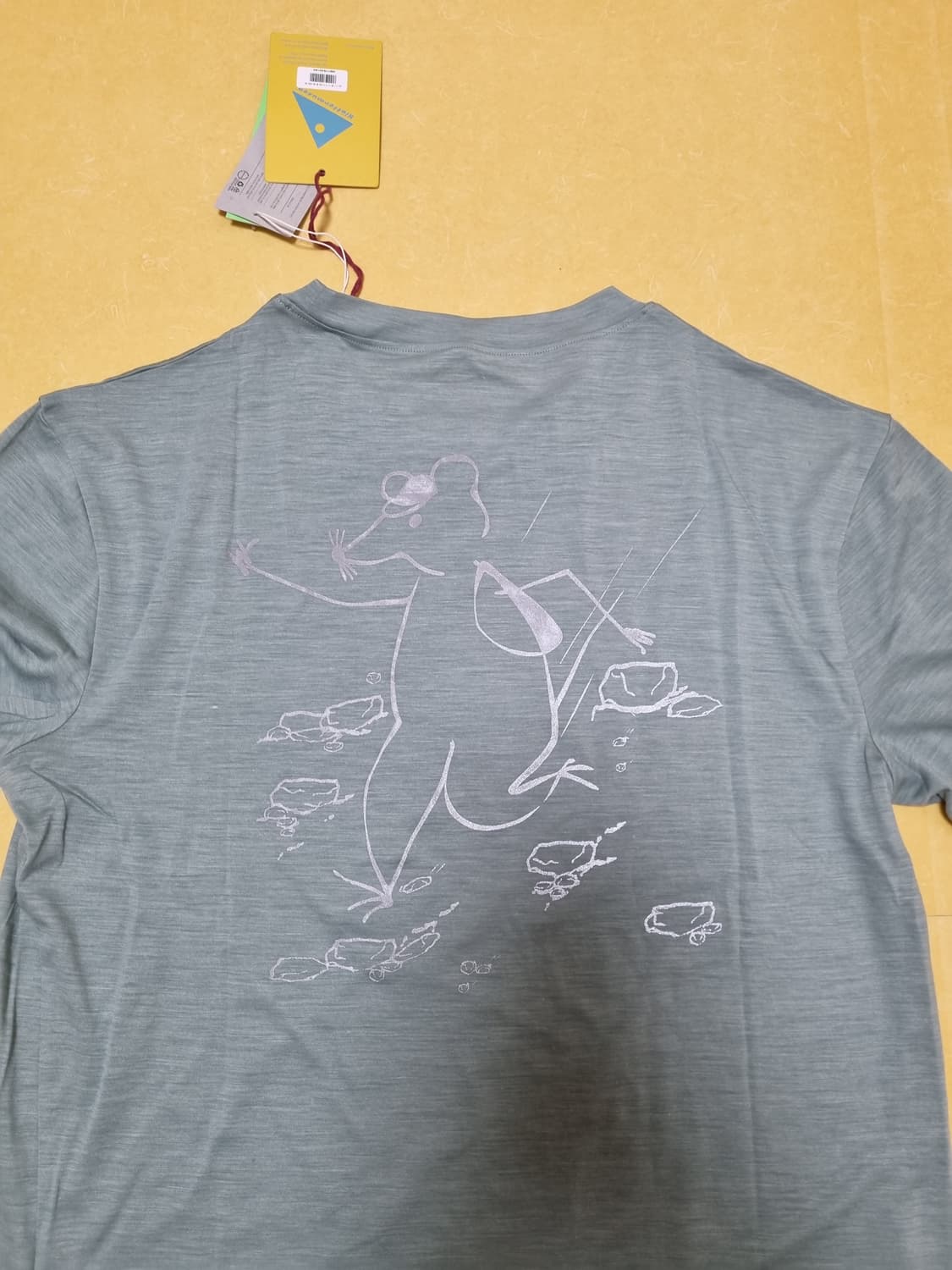 클라터뮤젠 도게르 반팔 티셔츠 그린 M사이즈 새상품 상품이미지3