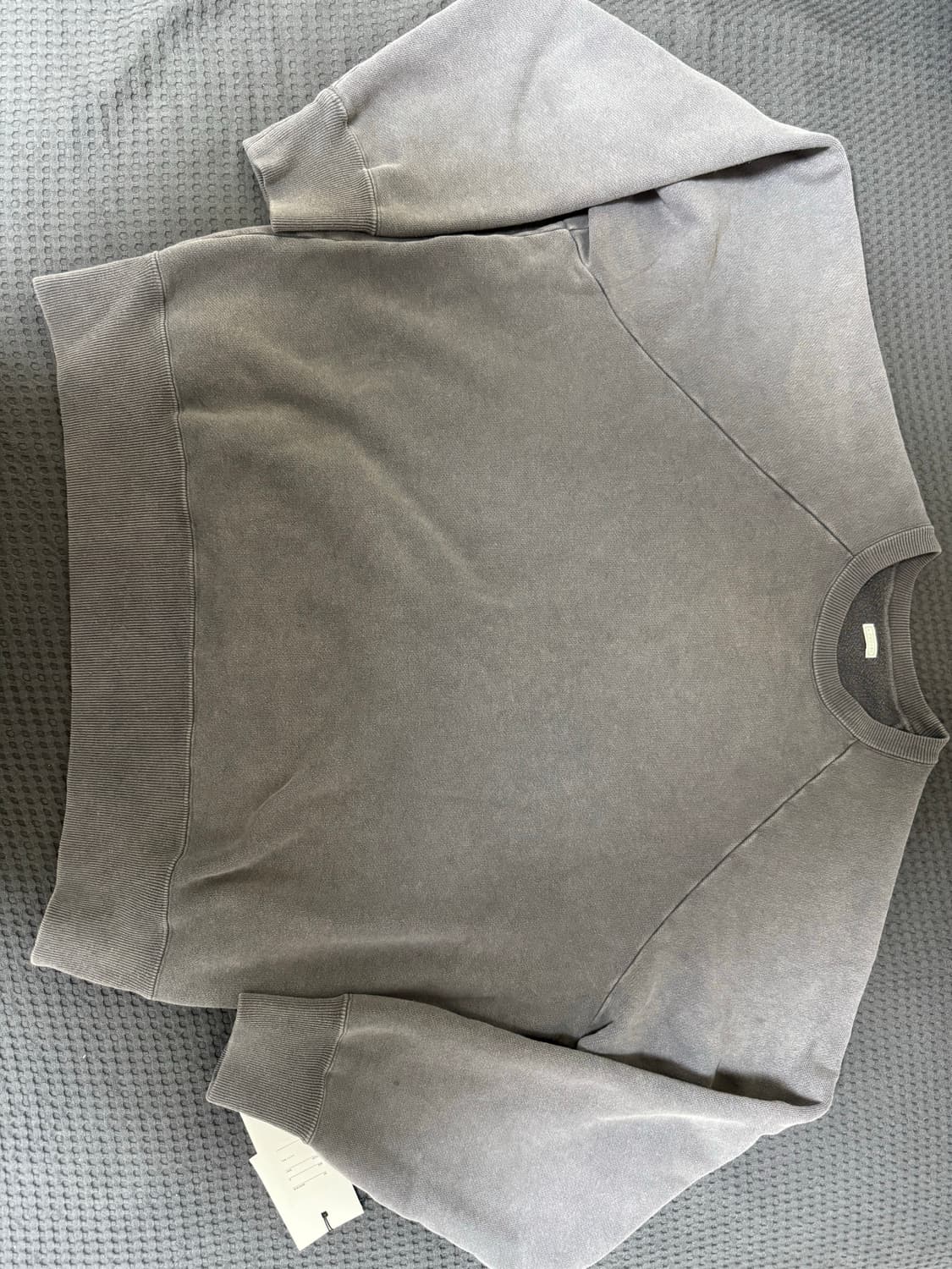 [4]아프레쎄 25aw 빈티지 스웻 그레이 상품이미지4