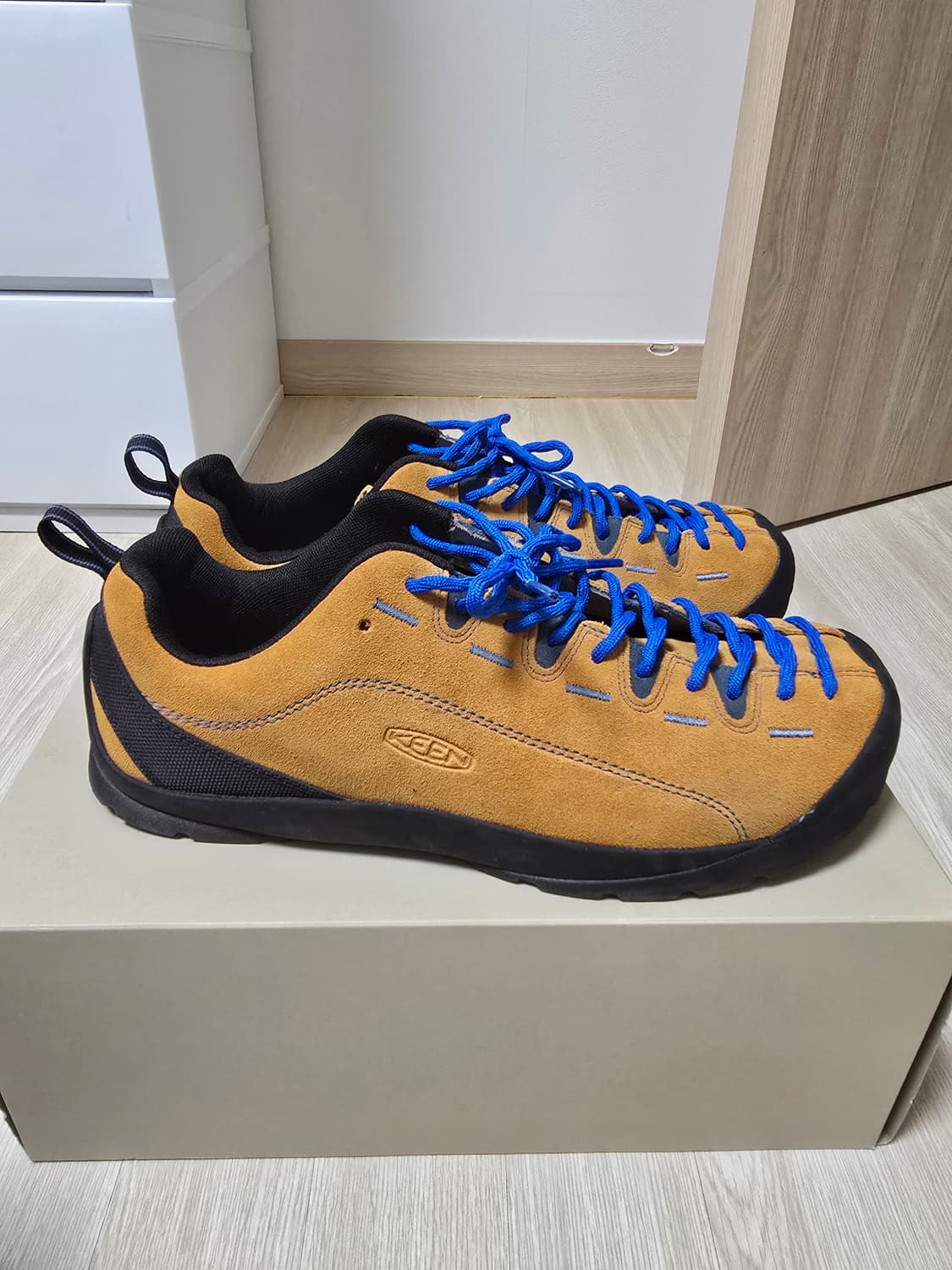 킨 재스퍼 카멜
- 290 사이즈 상품이미지5