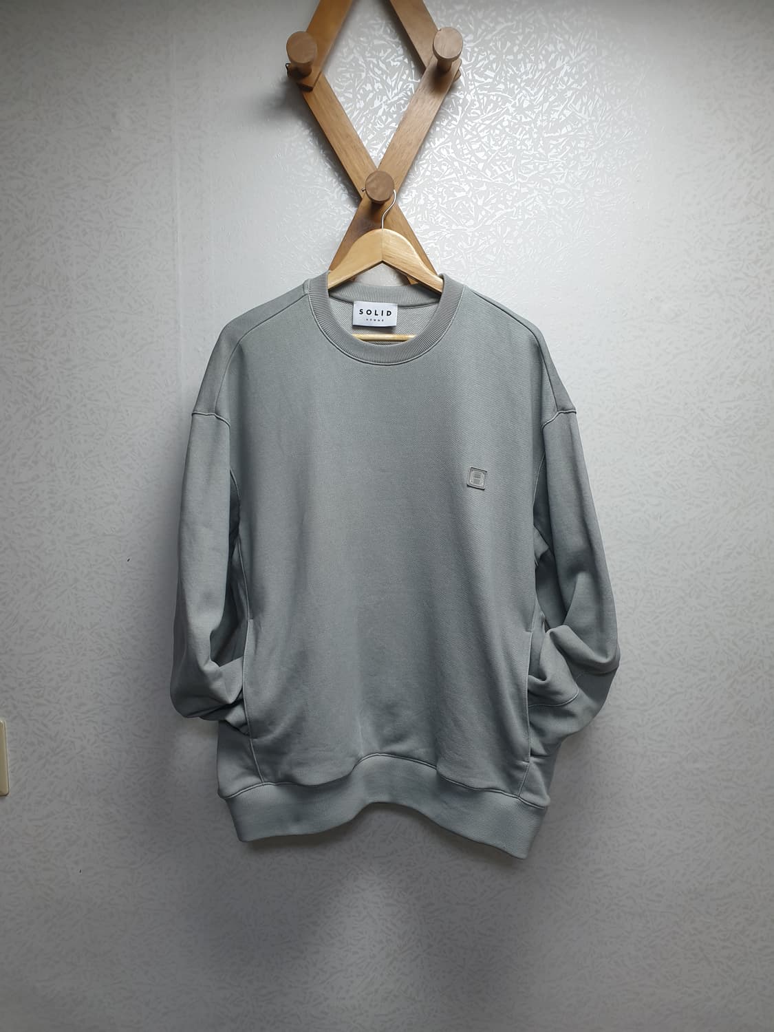 [21년/48/정품] 솔리드옴므 맨투맨 상품이미지2