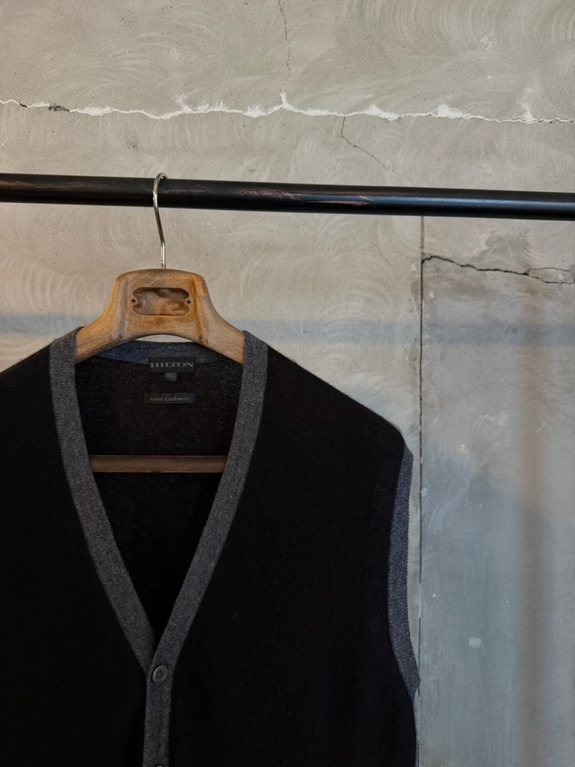 힐톤 캐시미어 니트 베스트 100 상품이미지4