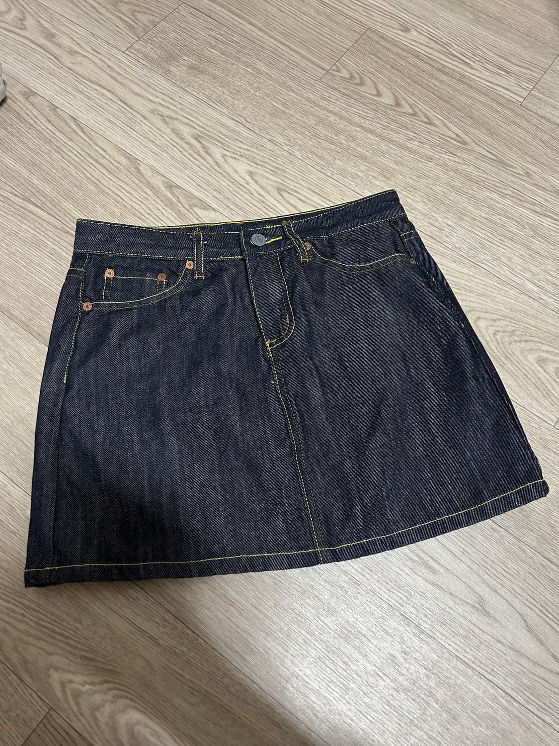 에비수 헬로키티 스커트 상품이미지2