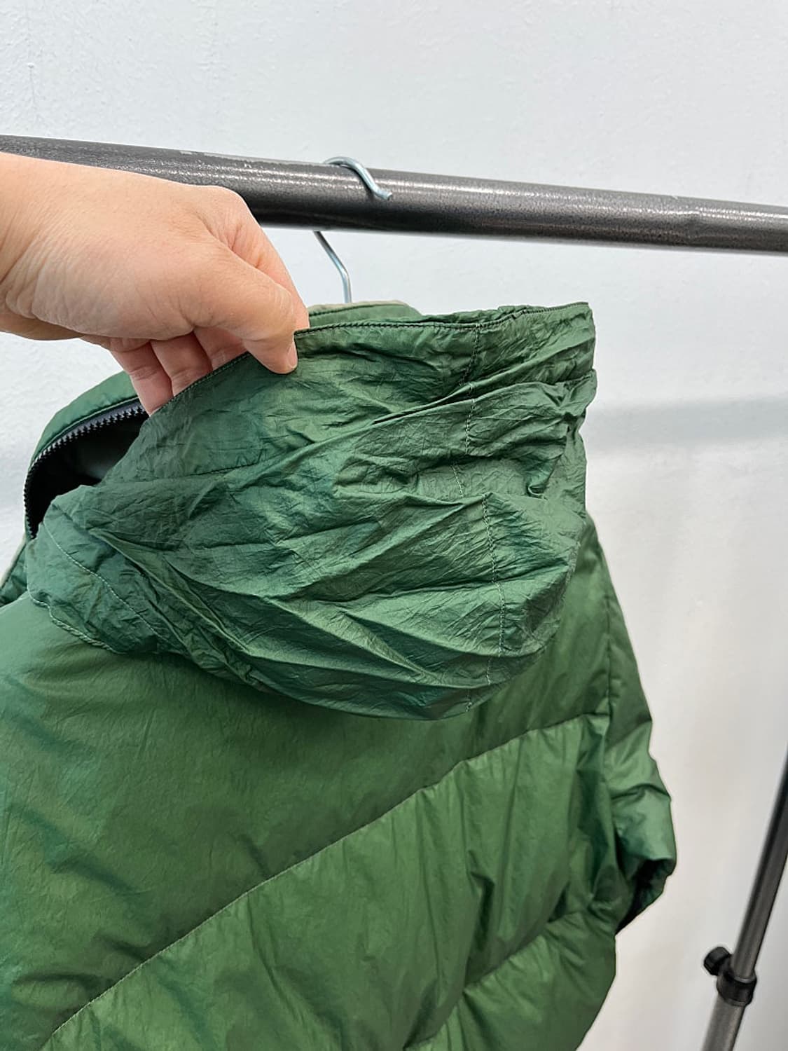 105) 스톤아일랜드 모스그린 나일론 구스패딩  상품이미지10