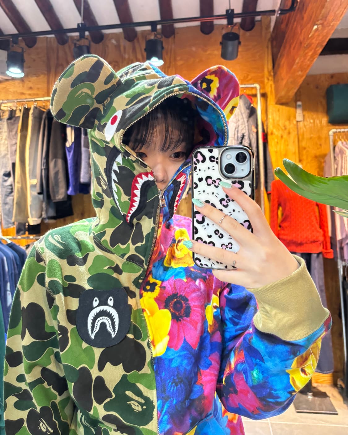 S BAPE x Mika Ninagawa 샤크 카모플라워 패턴 리미티드  상품이미지3
