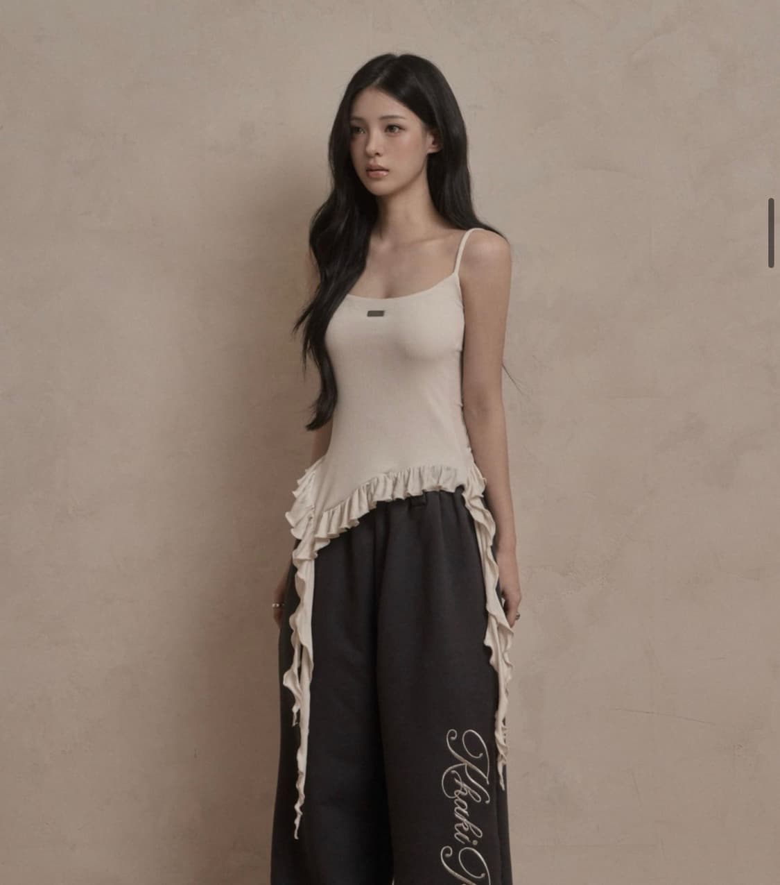 카키포인트 Ruffle Layered Sleeveless 러플 레이어드 상품이미지2