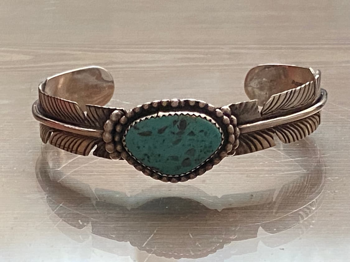 마이크 토마스 주니어의 인디언주얼리 나바호 뱅글 은 팔찌 판매합니다. 상품이미지1