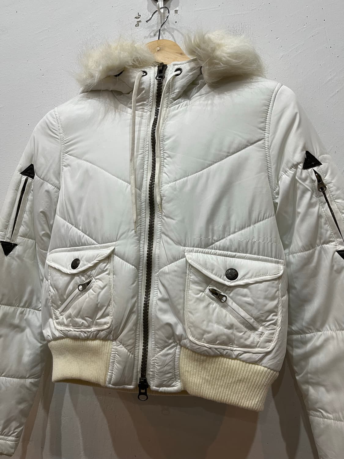 ttu snowy crystal y2k 크롭 패딩 우먼즈  상품이미지3