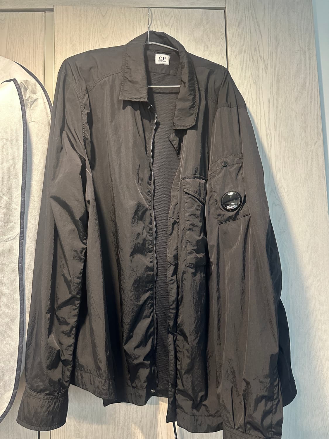 cp컴퍼니 25ss 크롬 오버셔츠(18cmos095a) xxl 상품이미지3