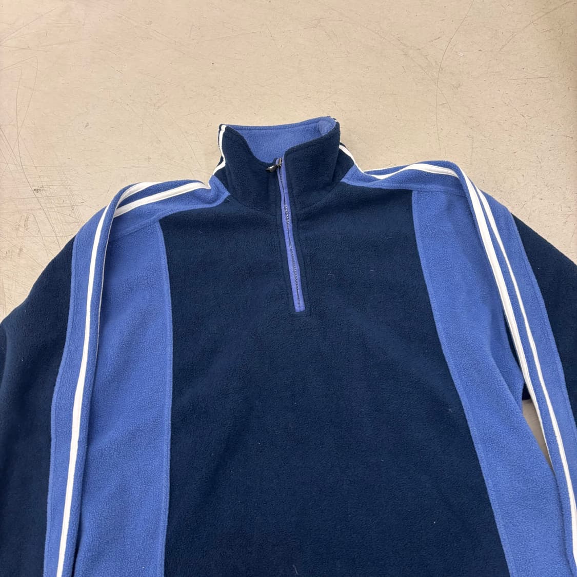 아디다스 올드스쿨 배색 플리스 하프 집업 상품이미지2