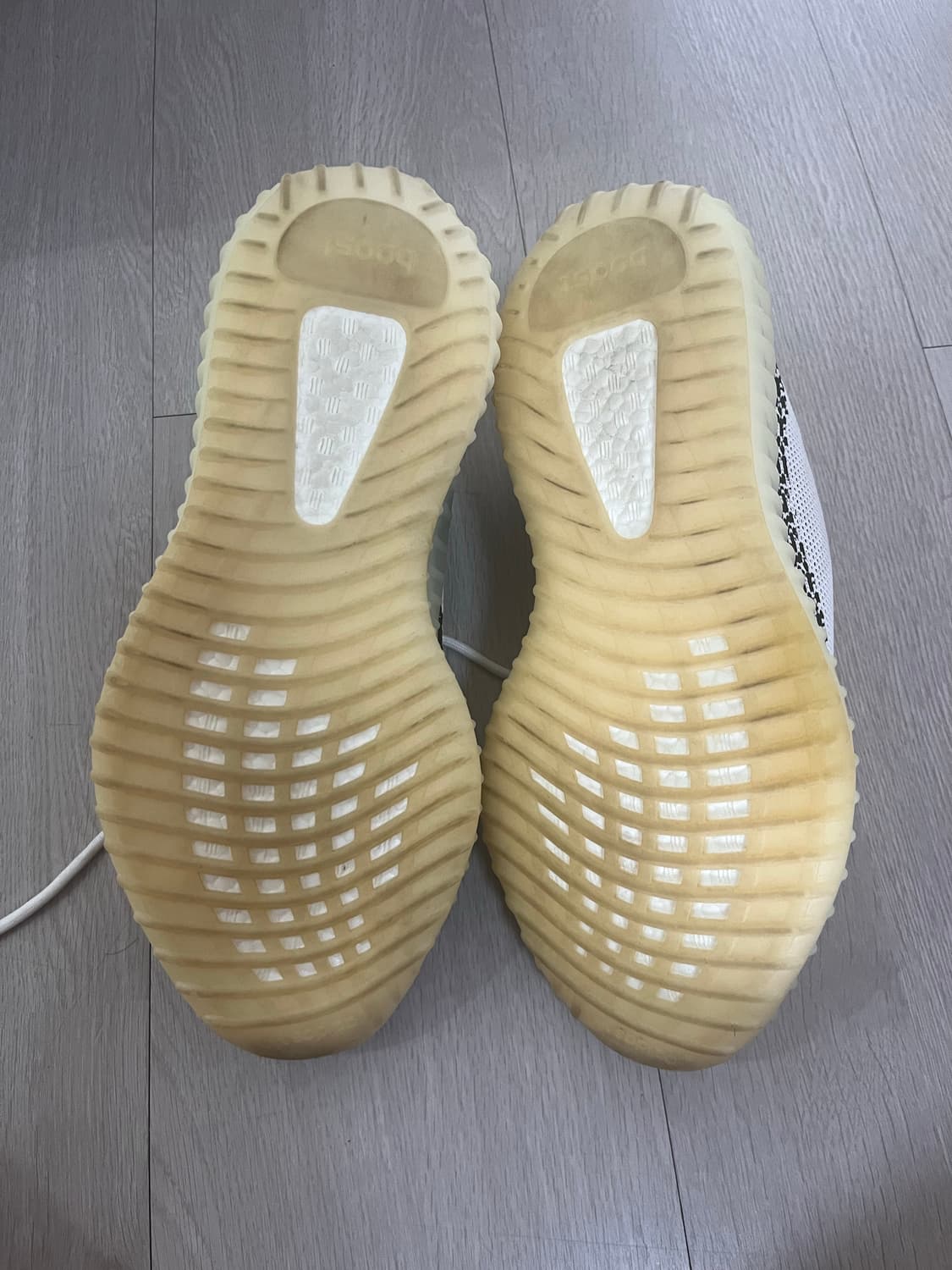 이지부스트 350 v2 300사이즈 상품이미지3