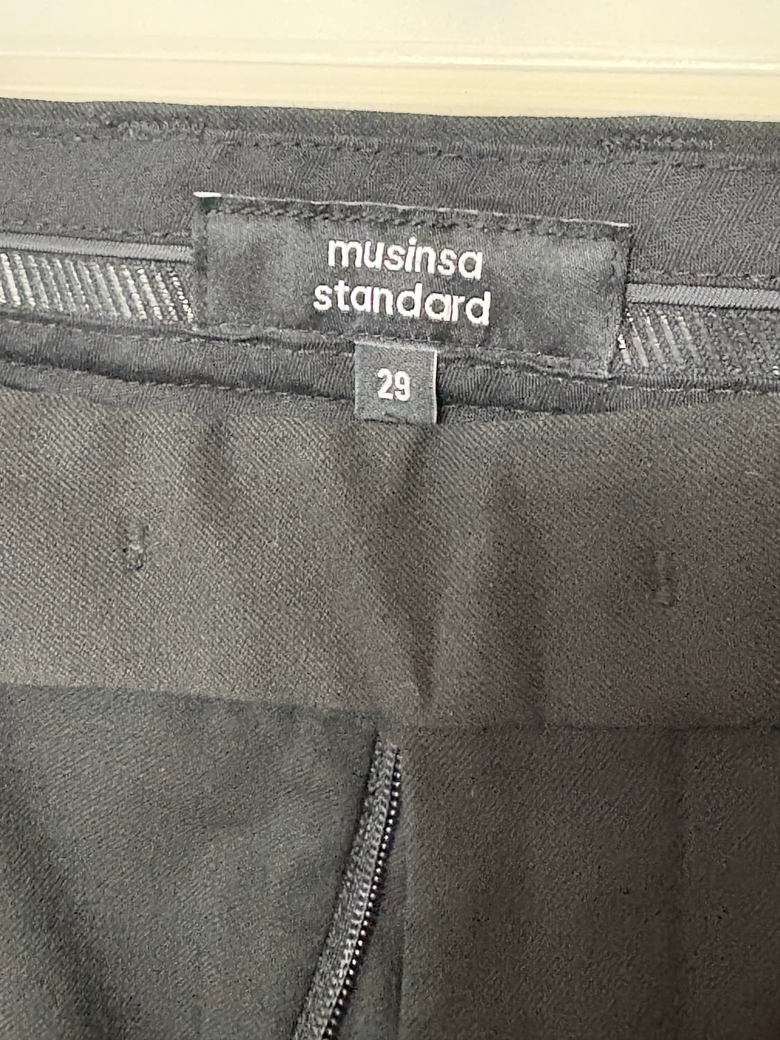 무신사 스탠다드 와이드 핏 슬랙스 블랙 29 상품이미지4