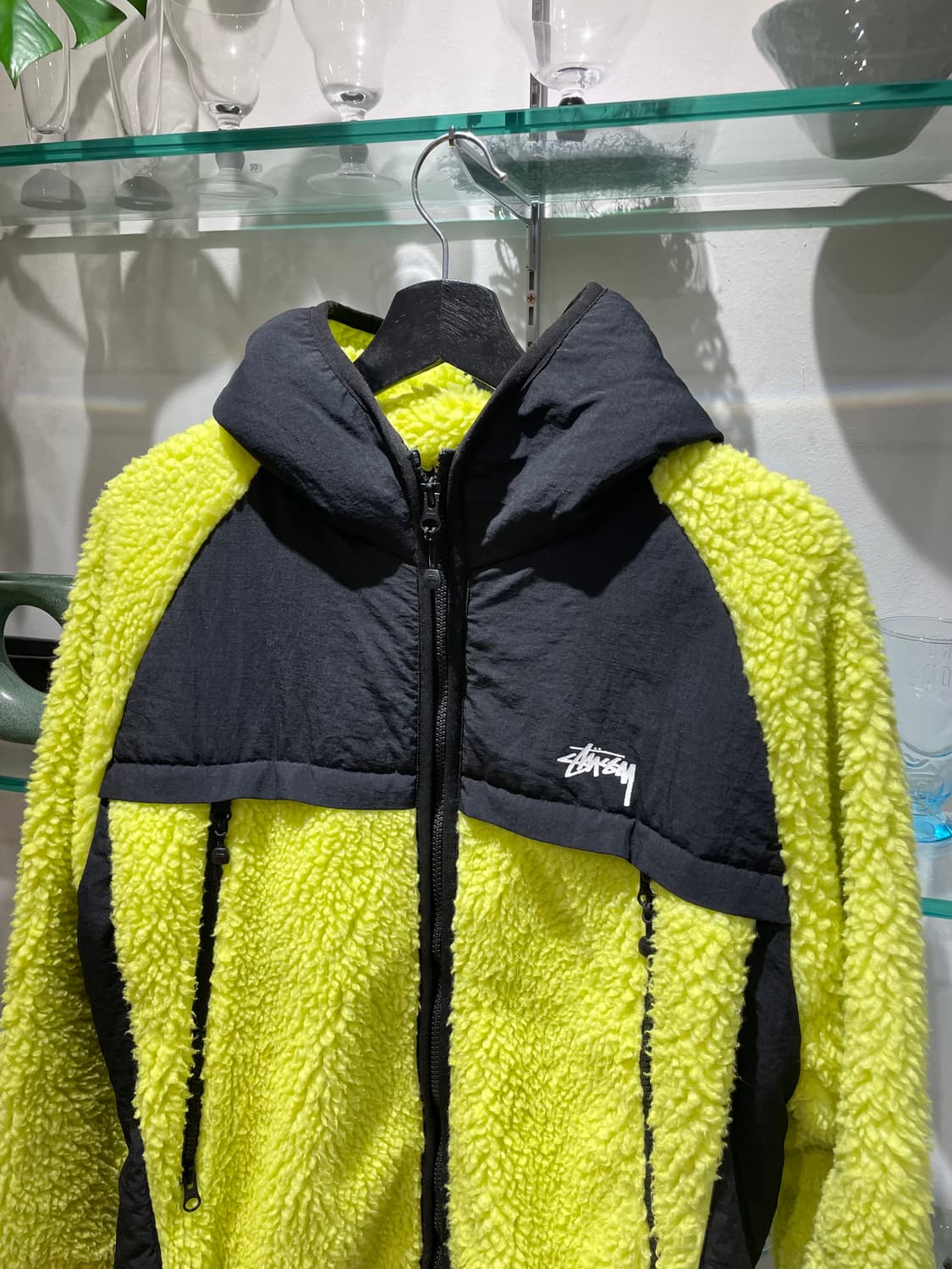 스투시 sherpa paneled hooded jacket 상품이미지3