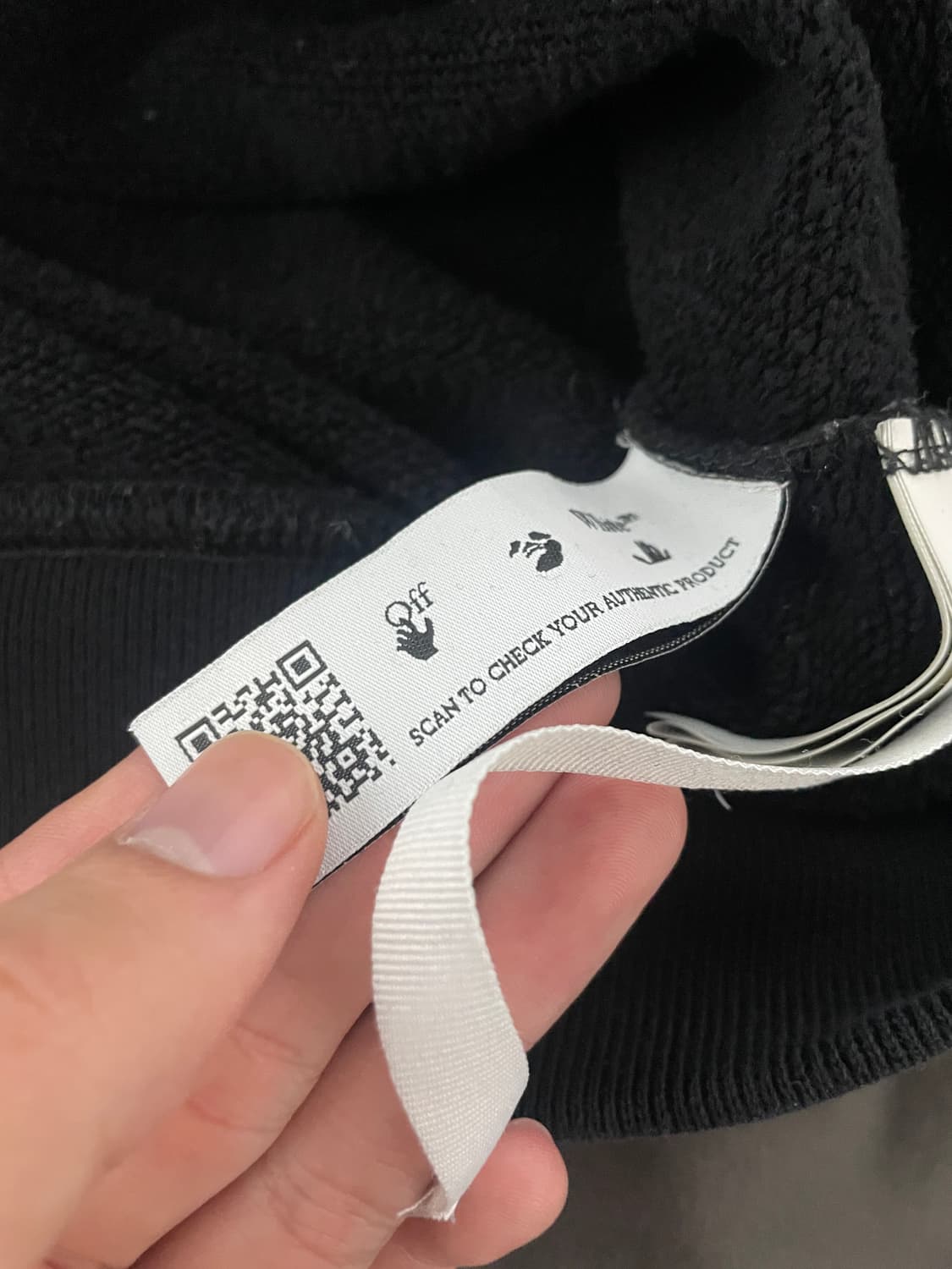 오프화이트 맨투맨 L 상품이미지4