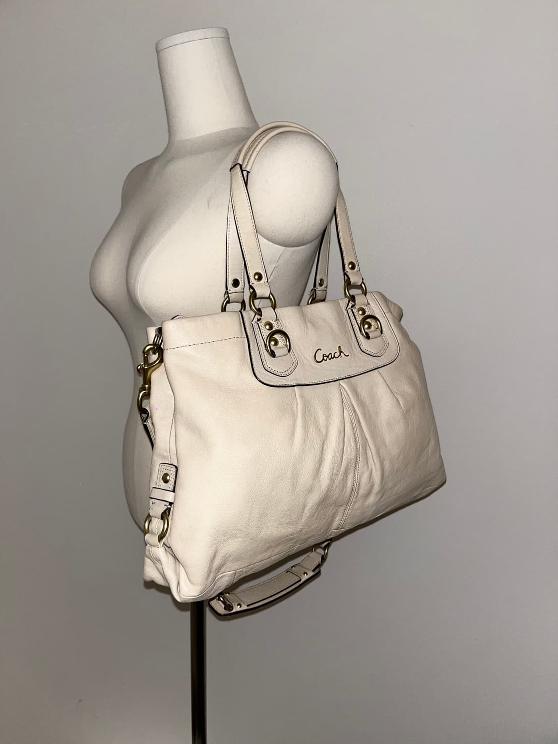 Coach Creami Shoulder bag 상품이미지3