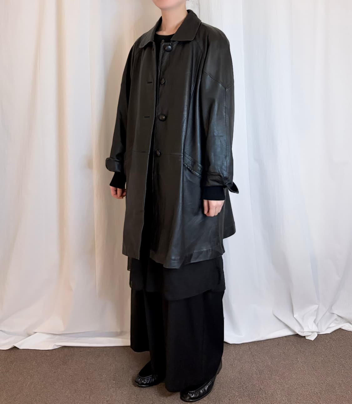 Raglan Leather Midi Coat - Black 상품이미지4