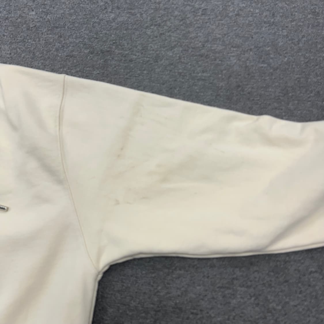 아크메드라비 후드티 상품이미지4