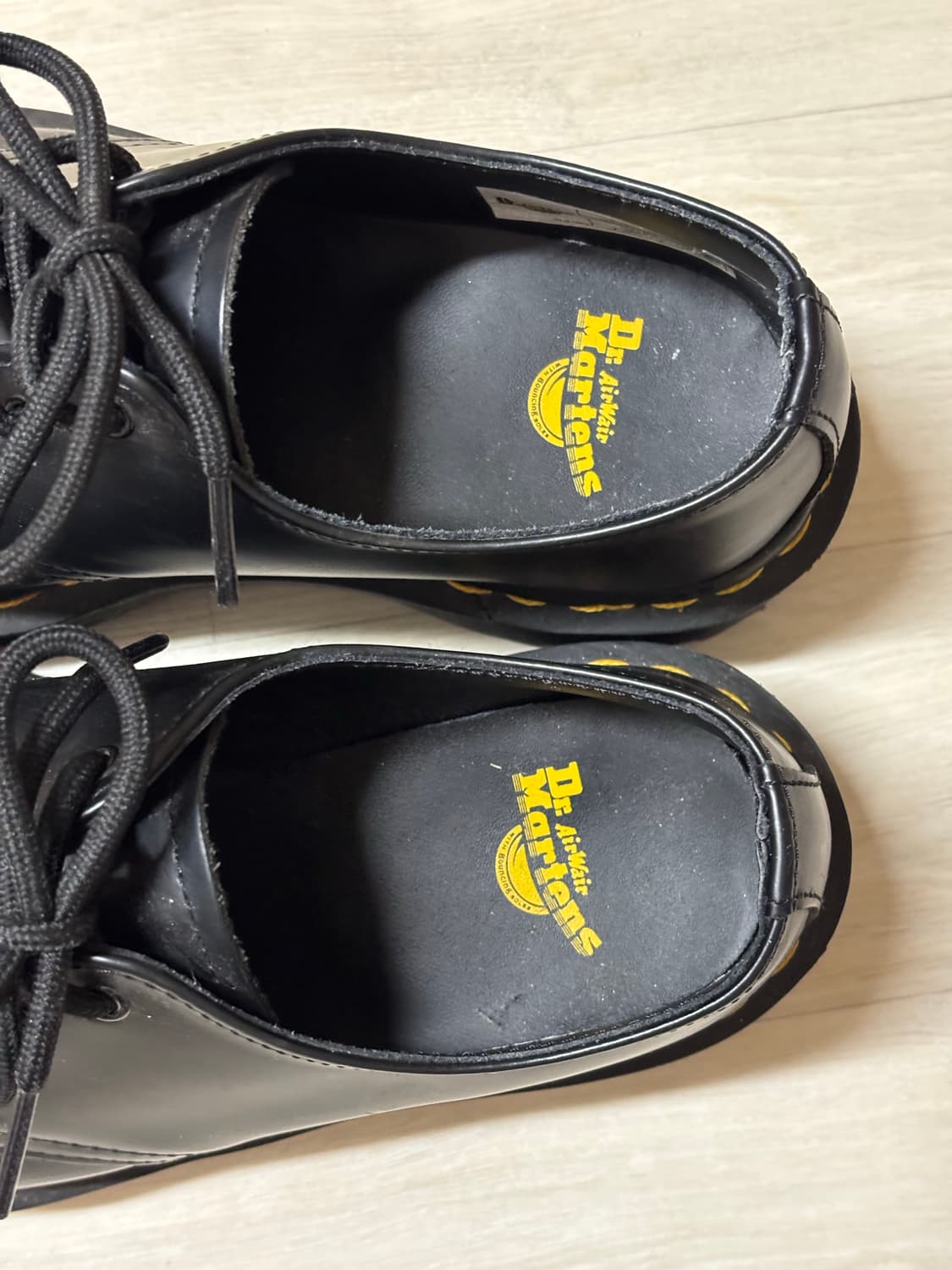 UK3) 닥터마틴 벡스 3홀 225 상품이미지5