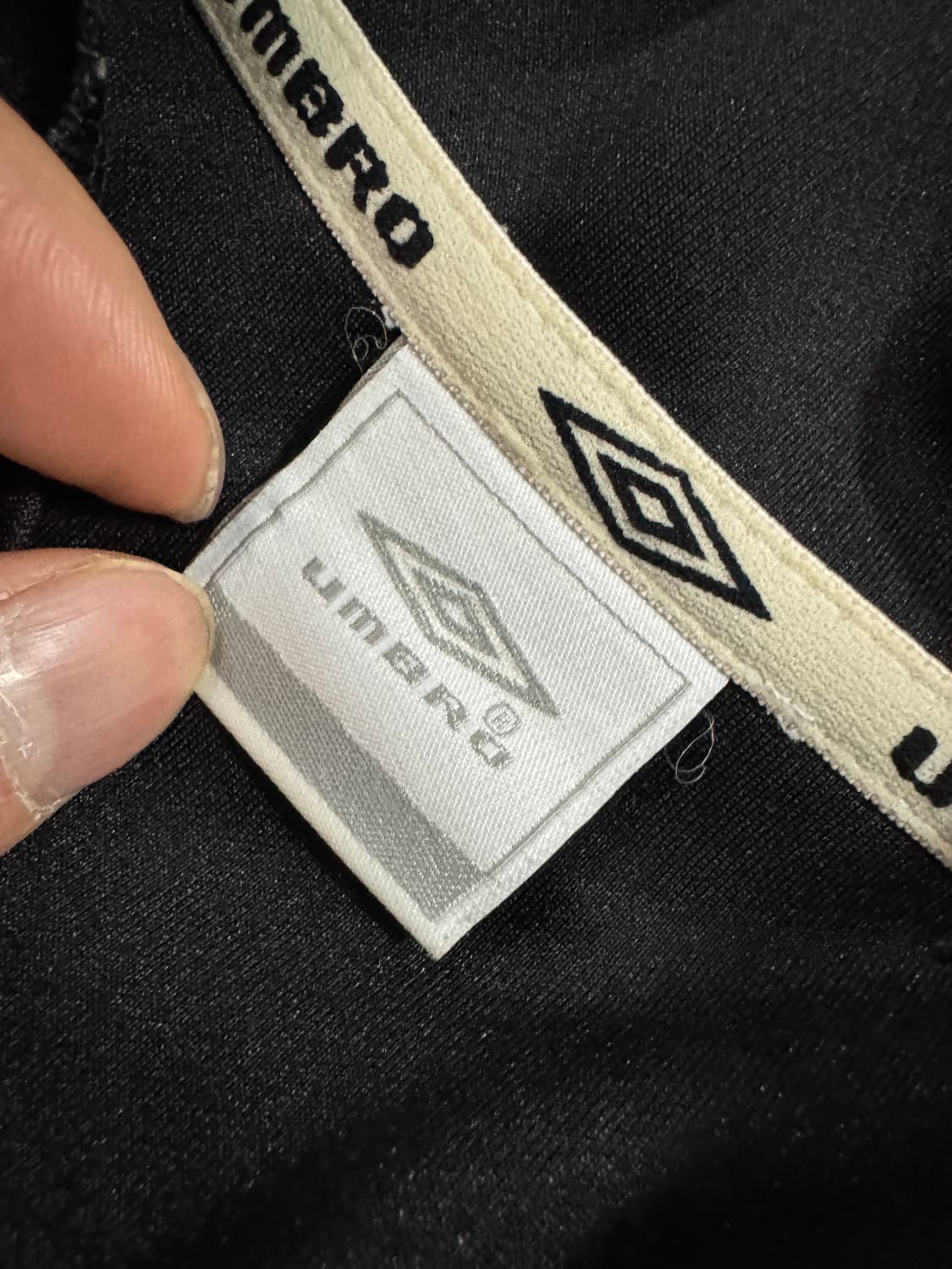 엄브로 Umbro 골드 견장 져지 트랙탑 M~L 상품이미지3