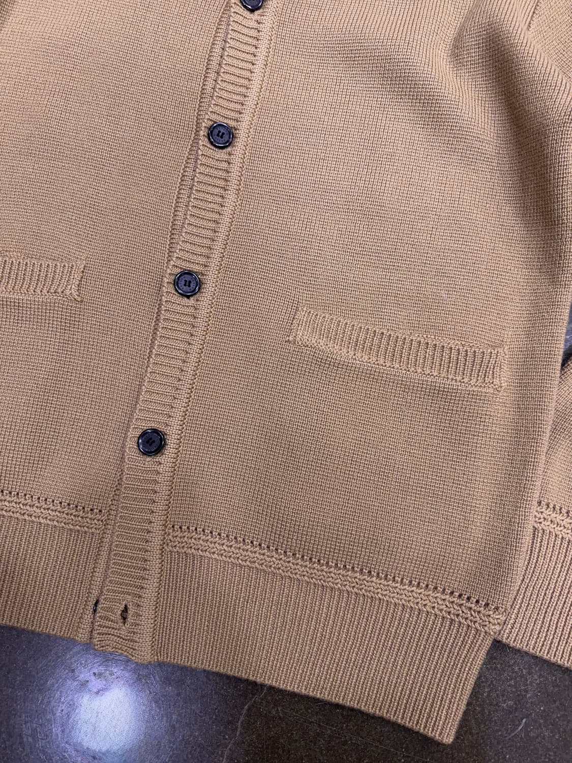 비슬로우 스탠다드 크루넥 니트 가디건 브라운 M 상품이미지6