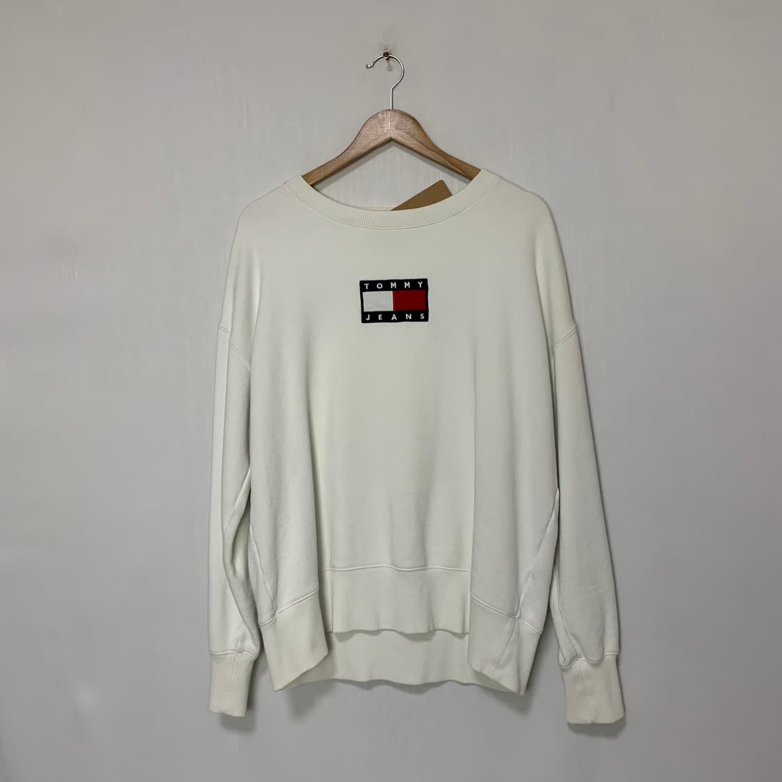 타미힐피거 타미진스 아이보리 화이트 빈티지 맨투맨 XL 상품이미지1