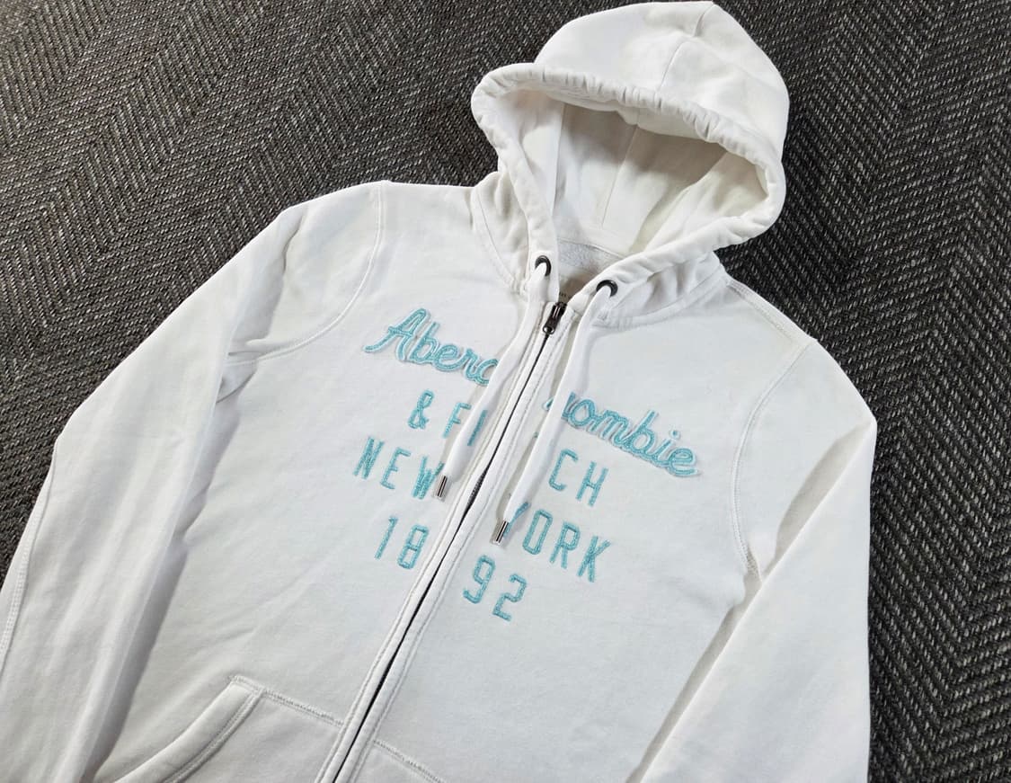 아베크롬비 A&F New York 화이트 파스텔 후드집업
 상품이미지3
